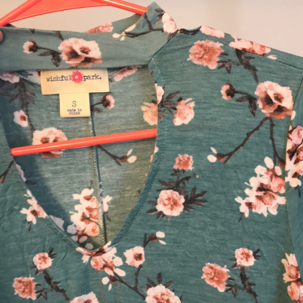 Cherry blossom dress shirt or tunic - Picture 4 of 6